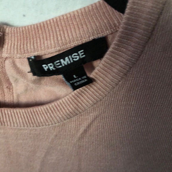 Short Sleeve Knit Top - Picture 2 of 6